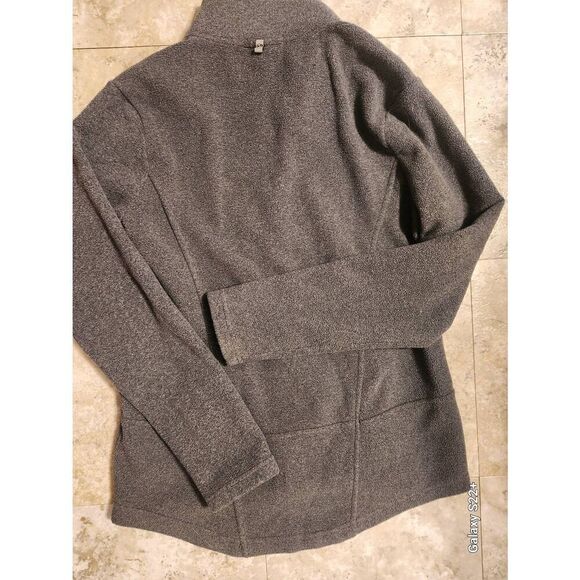 H20 Champion zip-up fleece activewear jacket - Picture 2 of 5